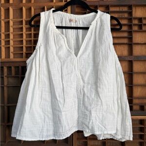 White Sleeveless Women's Top